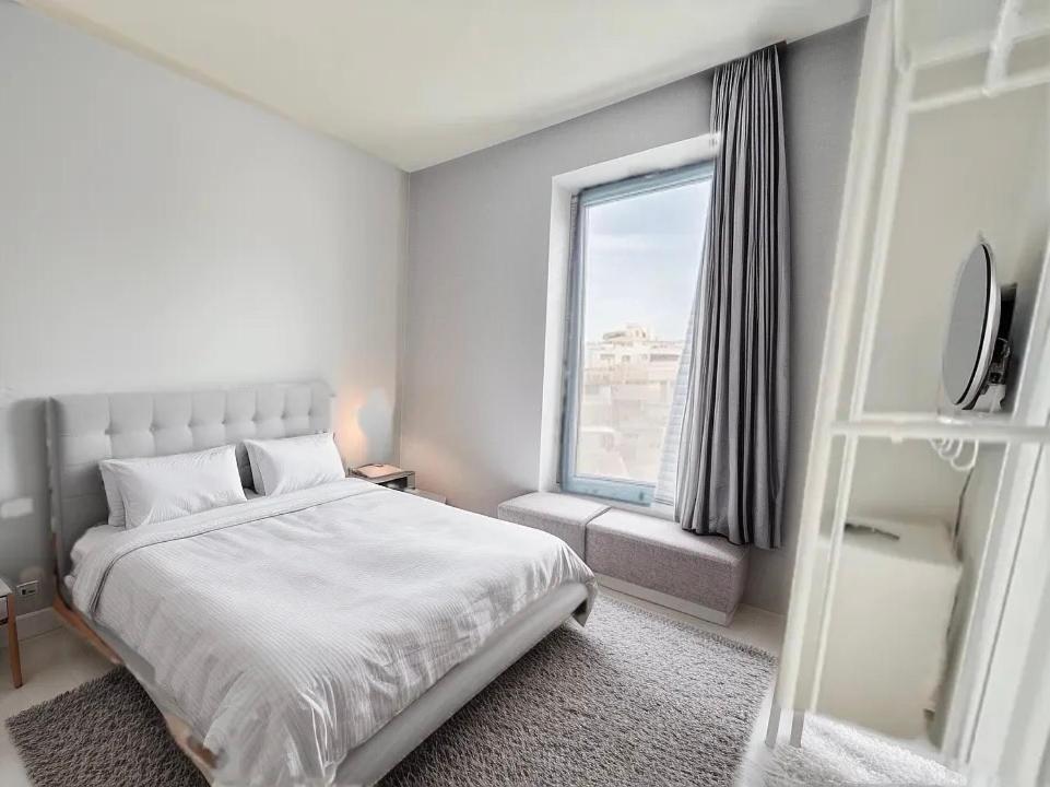 Apartmán Station 64 A4 Charleroi-Airport Exteriér fotografie